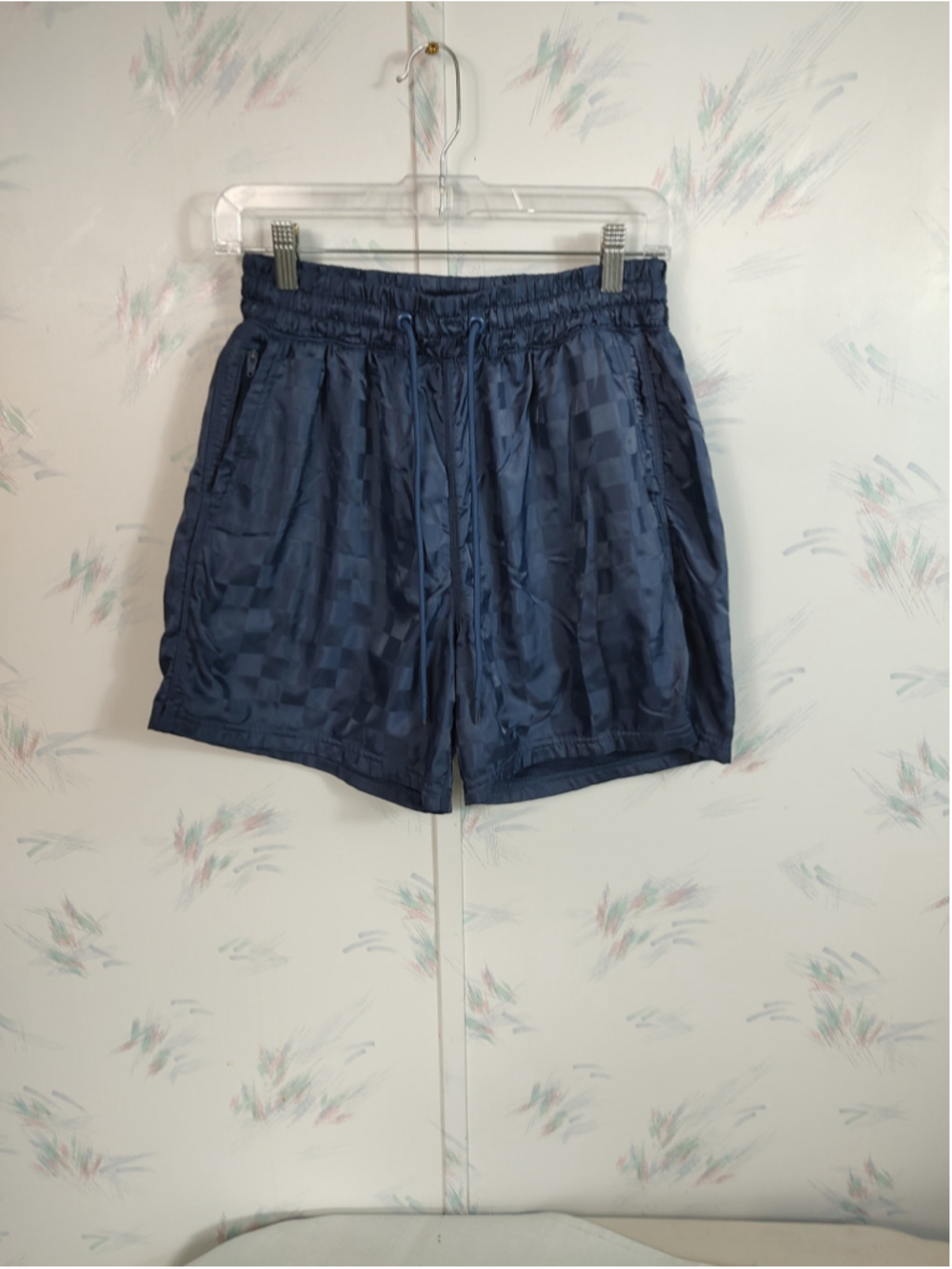 Men's Abercrombie & Fitch Athletic Shorts XS Navy Checkered